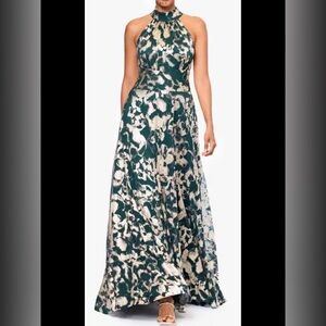 BETSY & ADAM Green Metallic Gold Halter Maxi Dress size 6P